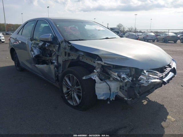 Salvage Toyota Camry Image