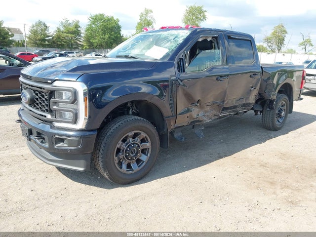 Ford F-250 Lariat