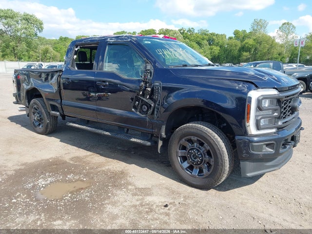 Salvage Ford F-250 Image