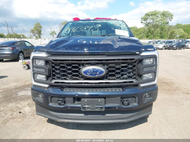 Ford F-250 Lariat