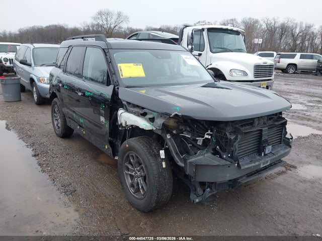 Salvage Ford Bronco Image