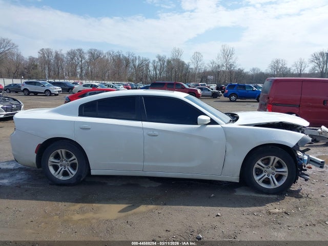 Dodge Charger Sxt Rwd