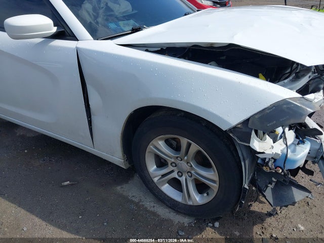 Dodge Charger Sxt Rwd