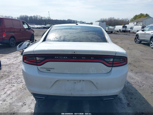 Dodge Charger Sxt Rwd