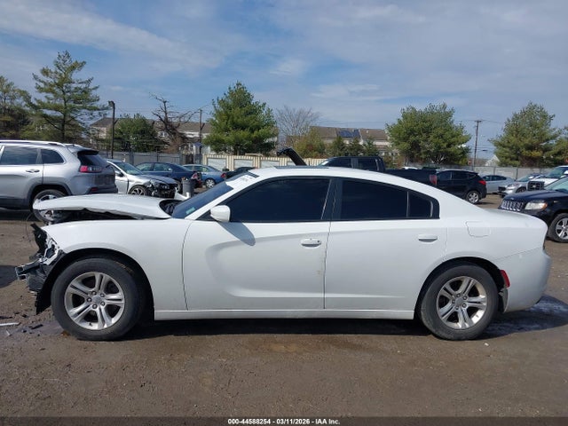 Dodge Charger Sxt Rwd
