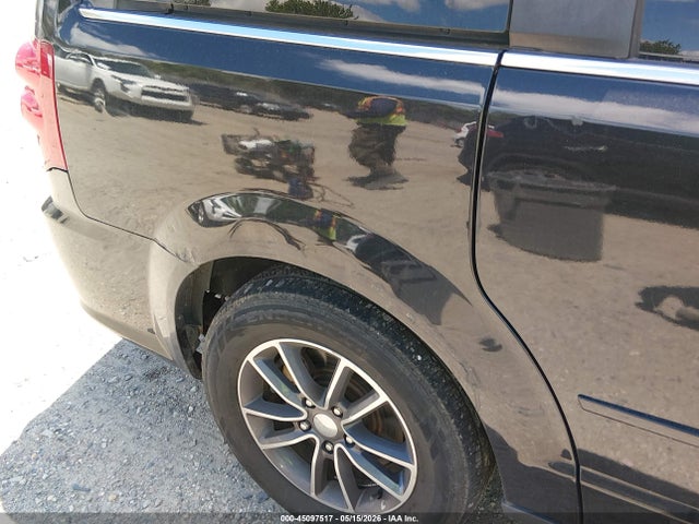 Dodge Grand Caravan Sxt