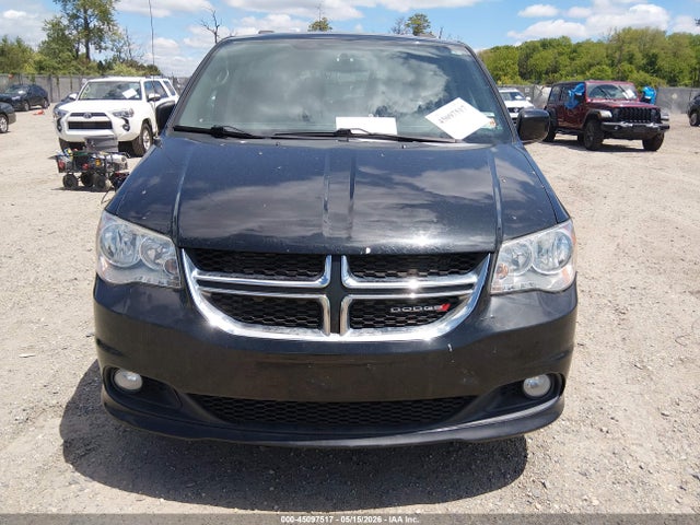 Dodge Grand Caravan Sxt