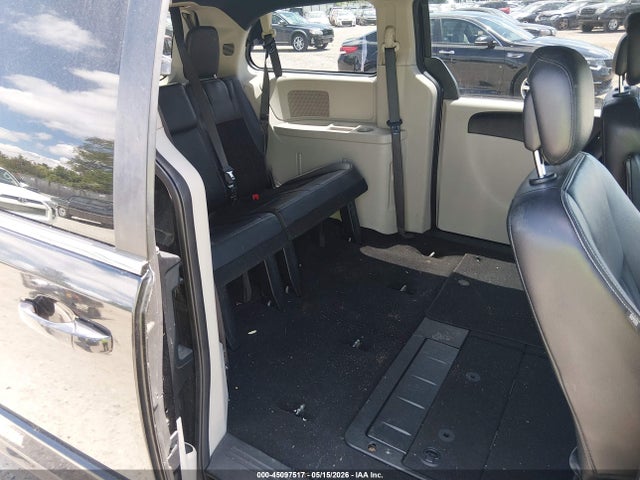 Dodge Grand Caravan Sxt