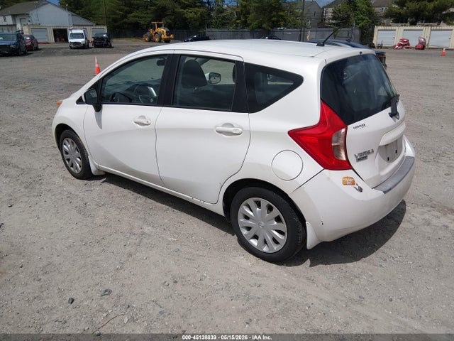 Nissan Versa Sv