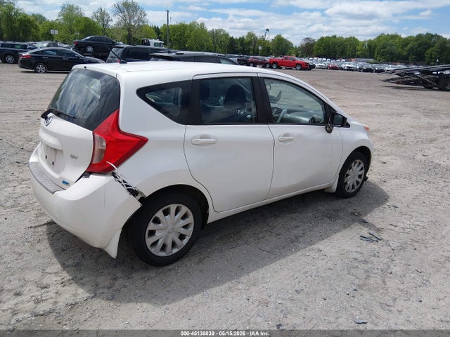 Nissan Versa Sv