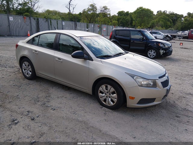 Salvage Chevrolet Cruze Image