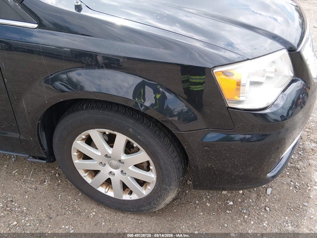 Chrysler Town & Country Touring