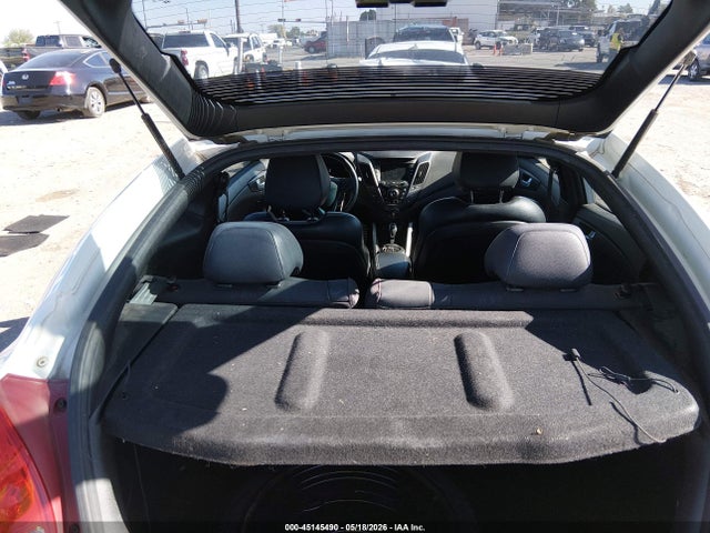 Hyundai VELOSTER Turbo