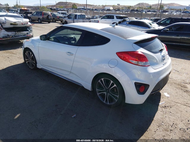 Hyundai VELOSTER Turbo