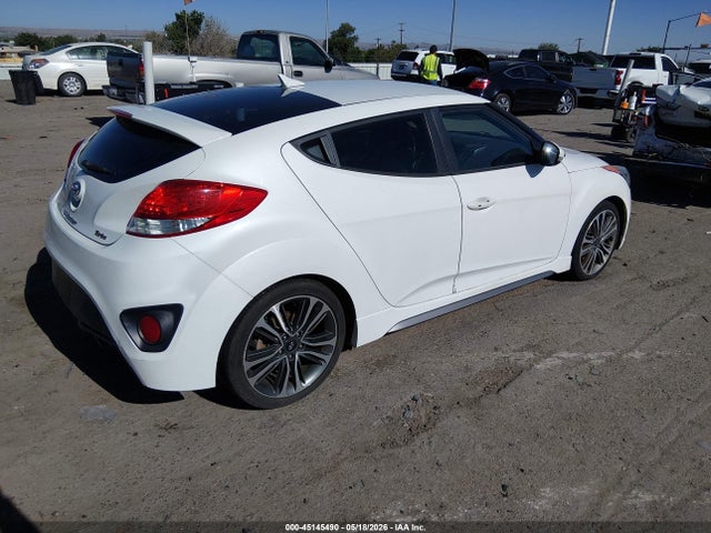 Hyundai VELOSTER Turbo