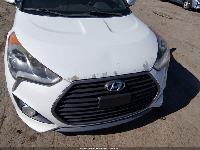 Hyundai VELOSTER Turbo