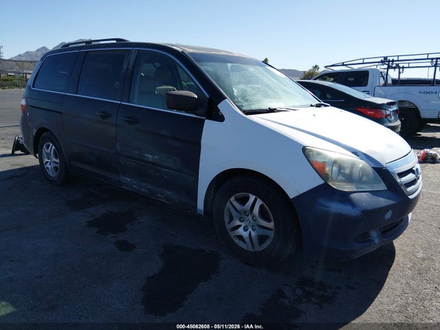Salvage Honda Odyssey Image