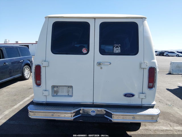 Ford Econoline E150 Van