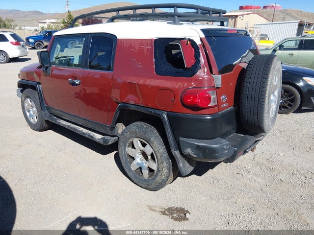 Toyota FJ Cruiser