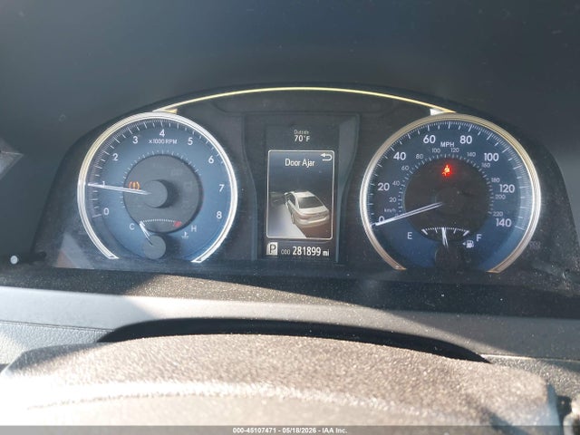 Toyota Camry Le