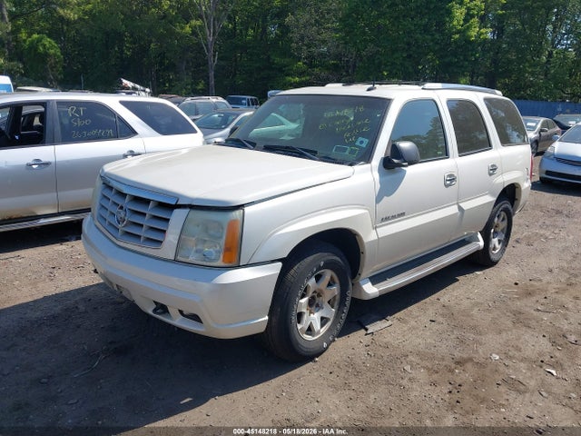 Cadillac Escalade Standard