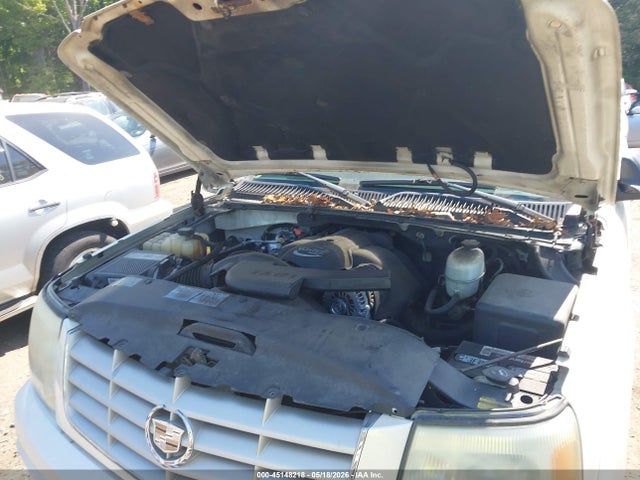 Cadillac Escalade Standard