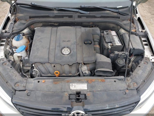 Volkswagen Jetta 2.5l Se