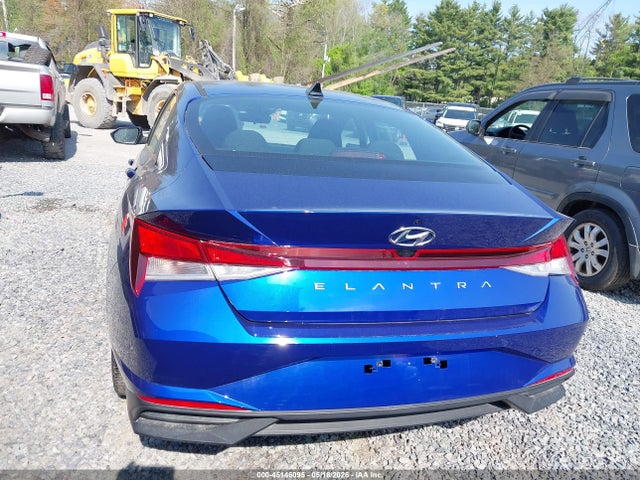 Hyundai ELANTRA Sel