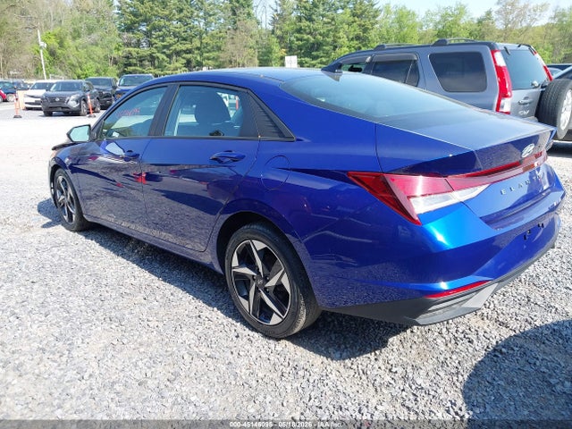 Hyundai ELANTRA Sel