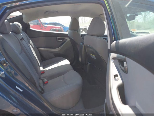 Hyundai ELANTRA Se