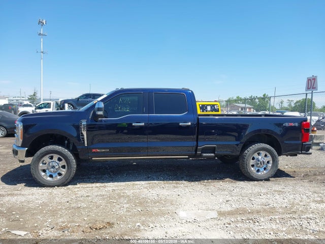 Ford F-350 Lariat