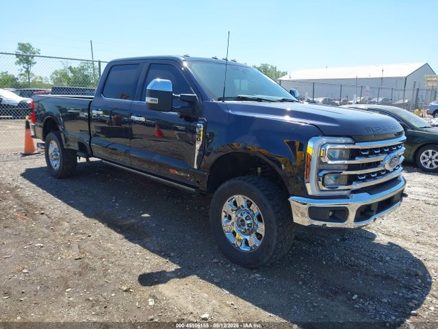 Salvage Ford F-350 Image
