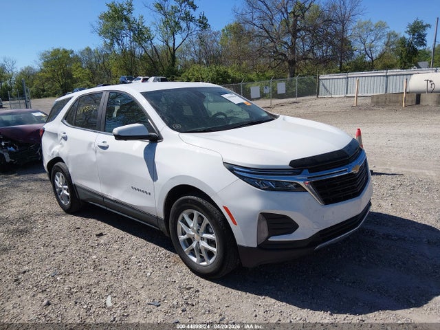 Salvage Chevrolet Equinox Image