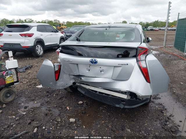 Toyota Prius Four Touring