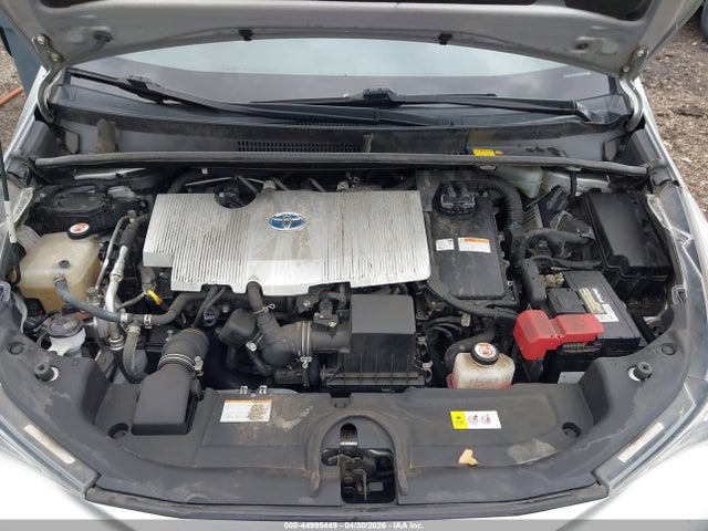 Toyota Prius Four Touring