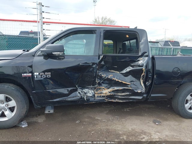 Ram 1500 Slt  4x2 6'4 Box