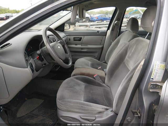 Ford Taurus Se