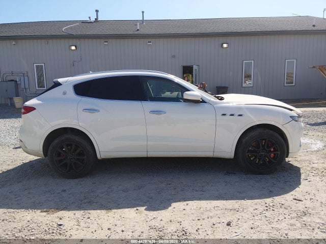 Maserati Levante S