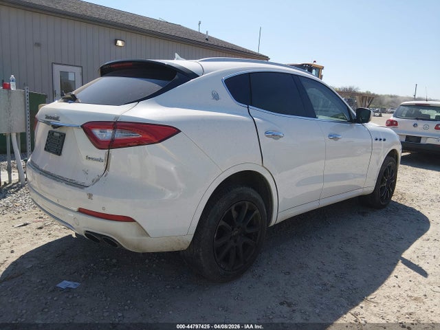 Maserati Levante S