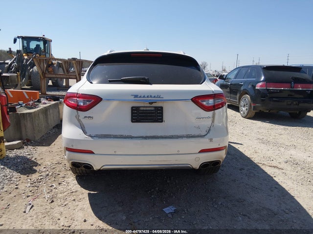 Maserati Levante S