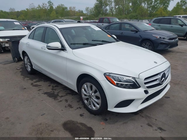 Salvage Mercedes-Benz C-Class Image