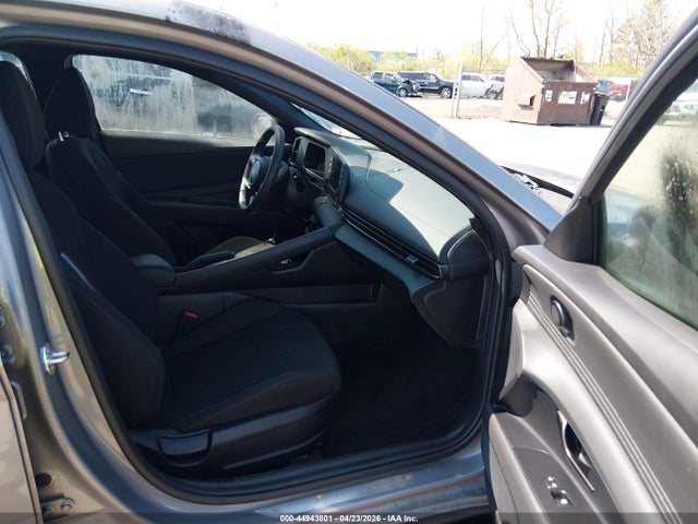 Hyundai ELANTRA Sel Sport