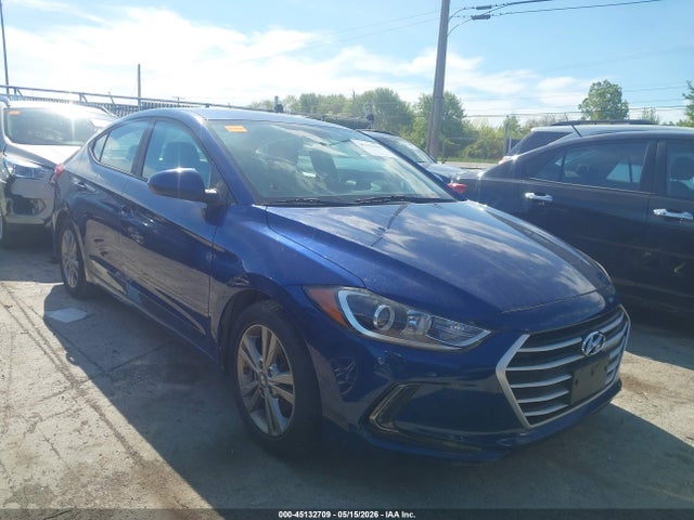 Salvage Hyundai ELANTRA Image
