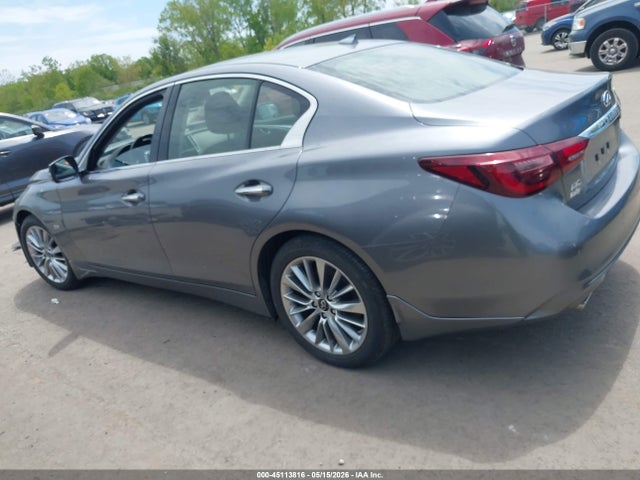 INFINITI Q50 Luxe Awd