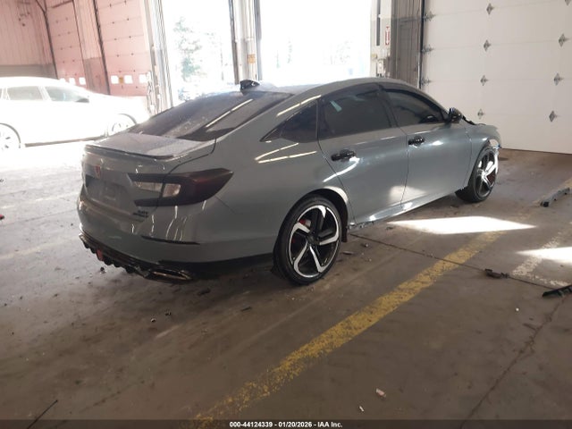 Honda Accord Sport 2.0t