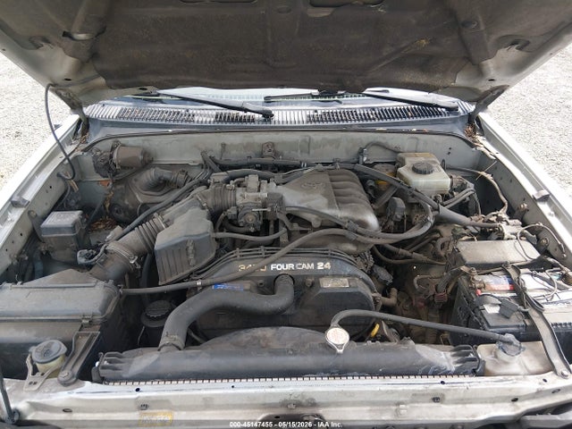 Toyota 4Runner Sr5 V6