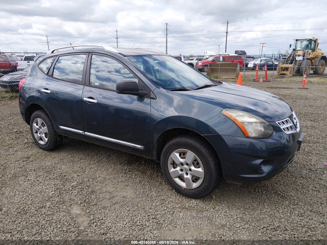 Salvage Nissan Rogue Image