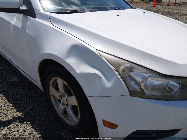 Chevrolet Cruze 1lt Auto