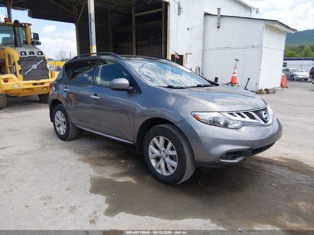 Salvage Nissan Murano Image