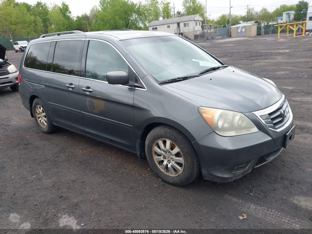 Salvage Honda Odyssey Image
